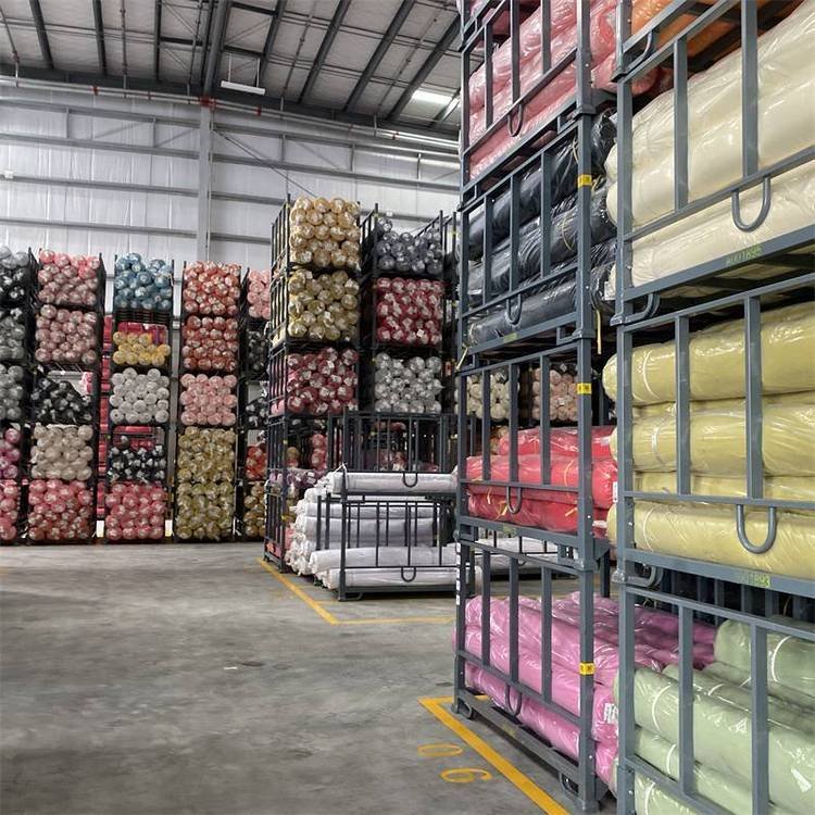 仓库货架布卷 Warehouse storage